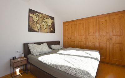 Zentrumsnahe gelegene gepflegte Dachgeschosswohnung mit Blick in St. Johann in Tirol