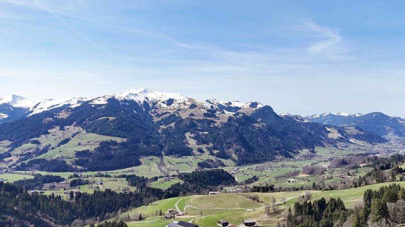 Rarität - Ferienhaus mit Freizeitwohnsitzwidmung in alpiner Naturlage in unmittelbarer Nähe von Kitzbühel zu verkaufen