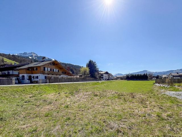 Zentral gelegenes sonniges Baugrundstück