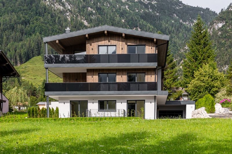 Wohnen wie im Penthouse, ergänzt um einen eigenen Garten
 in St. Ulrich am Pillersee