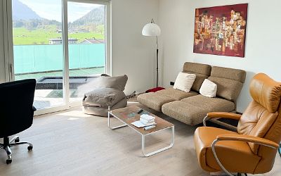 Luxuriöses Penthouse mit großer Terrasse und unverbauten Blick in die Kössener Bergwelt