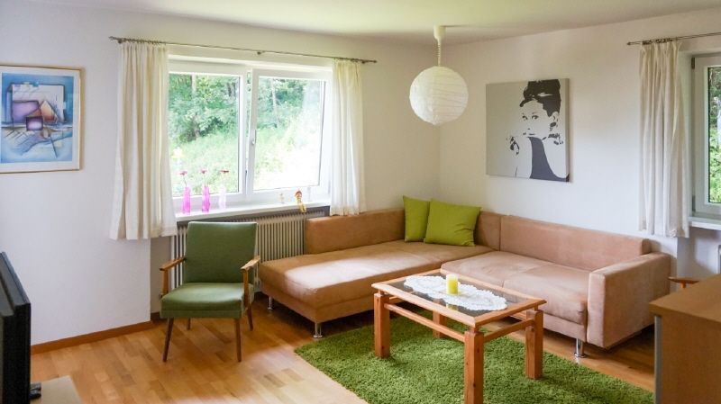 Doppelhaus mit viel Wohn- und Nutzraum und großem Potenzial in Hopfgarten zu verkaufen.