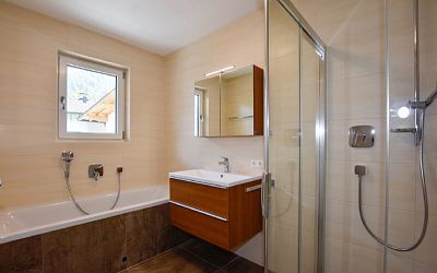 Neuwertige entzückende Wohnung in sonniger Lage in Erpfendorf