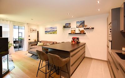 Moderne 2-Zimmer-Wohnung inkl. 2 TG-Stellplätzen in neuwertiger Wohnanlage in Kirchdorf