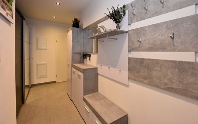 Moderne 2-Zimmer-Wohnung inkl. 2 TG-Stellplätzen in neuwertiger Wohnanlage in Kirchdorf