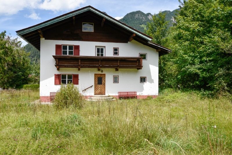 Charmantes Eigenheim mit Entwicklungspotenzial nahe dem Golfplatz in Erpfendorf