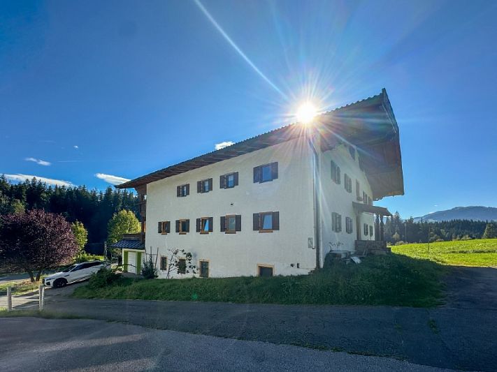 Sonniges Grundstück mit Altbestand in Westendorf zu verkaufen