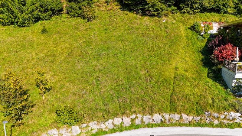 Hanggrundstück in traumhafter Sonnenlage