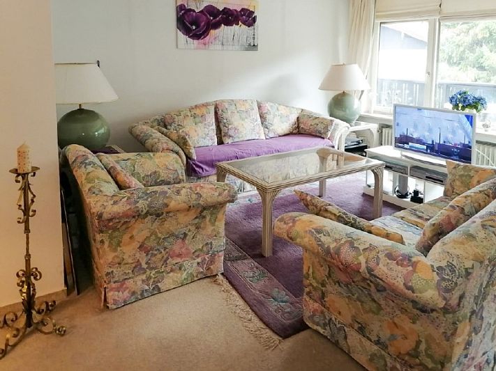 Ferienwohnung vor den Toren Tirols mit Hallenbad