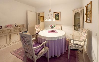 Ferienwohnung vor den Toren Tirols mit Hallenbad