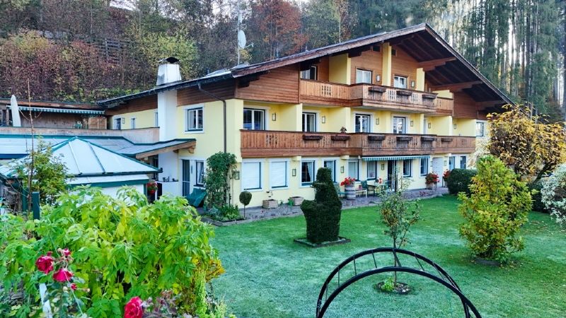 Mehrfamilienhaus im Süden von Kitzbühel mit Potenzial zu verkaufen