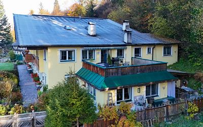 Mehrfamilienhaus im Süden von Kitzbühel mit Potenzial zu verkaufen