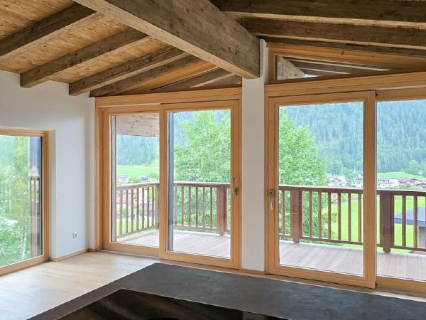 Miete: Charmantes Chalet "FELLHORN" in sonniger Panoramalage von Waidring