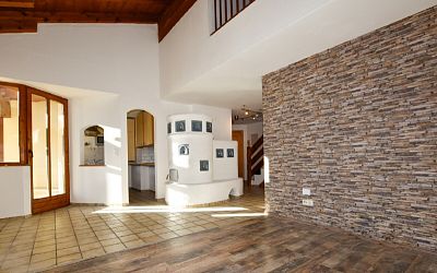 Charmante Maisonette-Wohnung mit Wintergarten & sonniger Dachterrasse in Kirchberg in Tirol