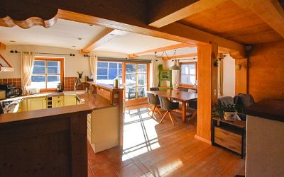 Einfamilienhaus mit Einliegerwohnung im Tiroler Stil in Brixen im Thale zu verkaufen