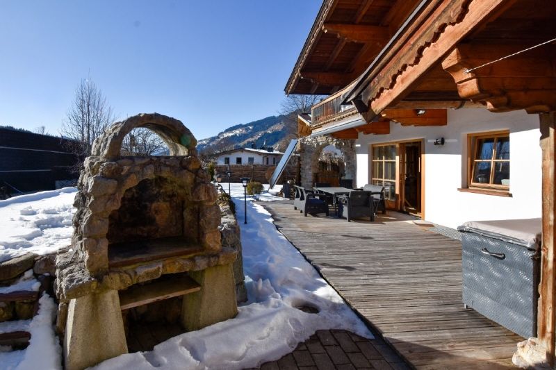 Einfamilienhaus mit Einliegerwohnung im Tiroler Stil in Brixen im Thale zu verkaufen