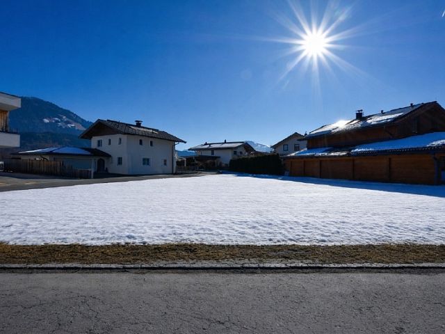 Sonniges Grundstück in Kirchdorf in Tirol