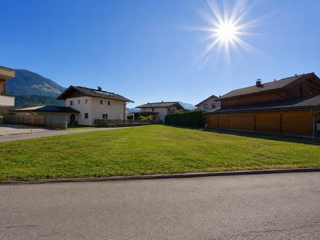 Sonniges Grundstück in Kirchdorf in Tirol