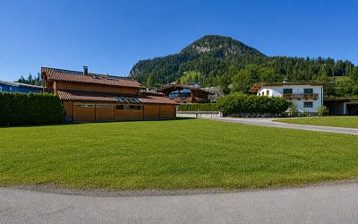 Sonniges Grundstück in Kirchdorf in Tirol