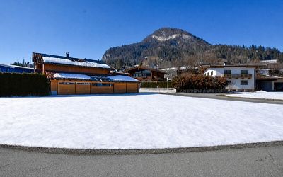 Sonniges Grundstück in Kirchdorf in Tirol