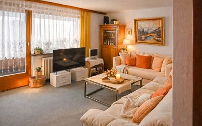 Wohnhaus mit Teilfreizeitwohnsitzwidmung in absoluter Ruhelage und unverbautem Bergblick in Kössen zu verkaufen