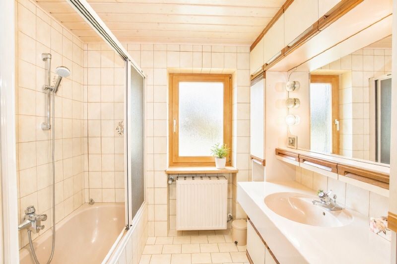 Gepflegtes Wohnhaus in sonniger Ortsrandlage von St. Johann in Tirol