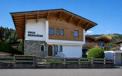 Freizeitwohnsitz - Mehrfamilienhaus Ellmau