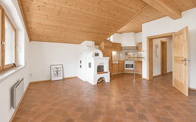 Dachgeschosswohnung mit Blick in Jochberg