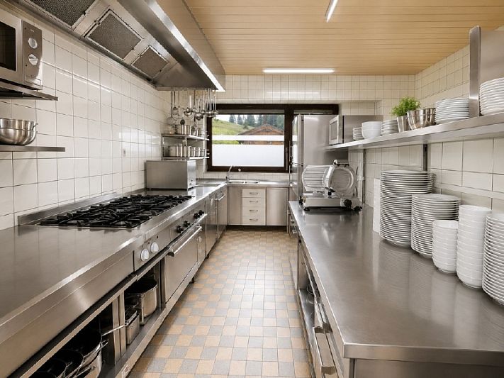 Berggasthof bestens eingeführt mit viel Potenzial in Kössen zu verkaufen