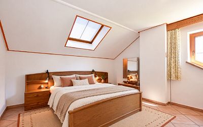 Großzügige Dachgeschosswohnung zentrumsnah mit Dachterrasse